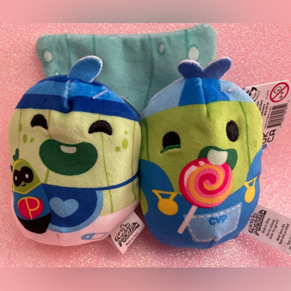 Cats vs Pickles Lil Cuke & Sour Menace Kittens Gherkins NWT Mini Plush Beanies
